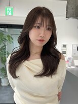 ヨーク(YOKE)&nbsp;ロングレイヤー韓国ヘアくびれヘアブリーチなしヘーゼルベージュ