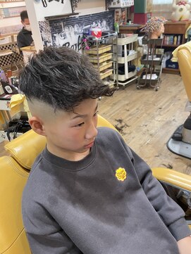 ノーベリー ツイスト