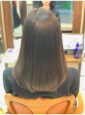 ツヤ髪ストレート