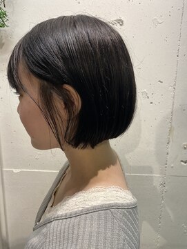 エル(EL by green) 《tomi》切りっぱなしボブ×ダークグレージュ