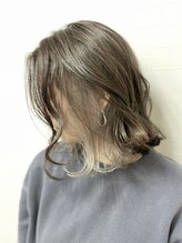 ヘアートルウィ(HAIR Tleu'i) インナーカラー×ホワイトベージュ