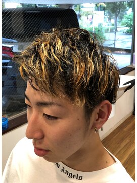 サンバス もりの里店(Sunbath) ツイストに多めのハイライト！！