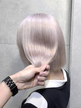 ピチカート(pizzicato) パールブロンド/金髪ボブ/ホワイトブロンド