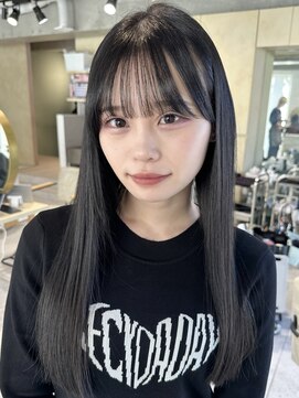 ティア(Tia.) 縮毛矯正/髪質改善トリートメント/黒染め/就活/ブルーブラック