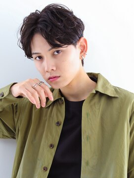 ラミ(L'ami) 黒髮マッシュ/くせ毛風パーマ/簡単スタイリング