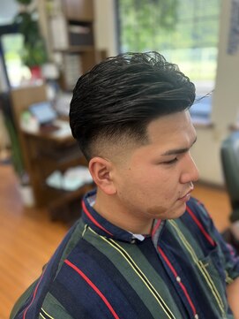 カットハウス コヤマ ミドルフェード