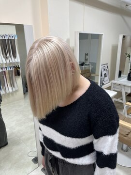 カリーナ(CARINA) ペールカラー/ペールベージュ