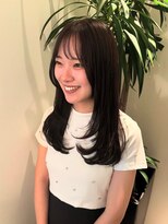 トリッカバルコニー ハヤマ(tricca Balcony Hayama)&nbsp;レイヤーロング/黒髪ストレートロング