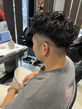 【毎朝のスタイリングがワクワクします】ナチュラルパーマ