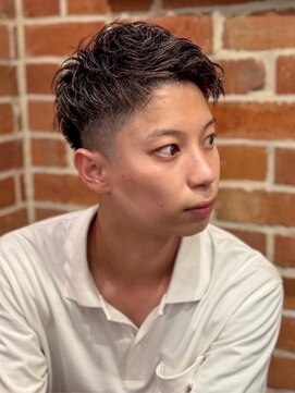 プレミアムバーバー 新宿店(PREMIUM BARBER produce by HIRO GINZA) 【アップバングショート】