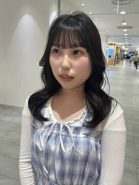 ビーハイブアヴェダ PARCO2店(BEHIVE AVEDA) くびれミディアム/sakuya