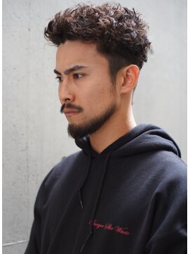 レジュアル(RESSUAL) かき上げヘア　ニュアンスマッシュ　サイドパート　ビジネス