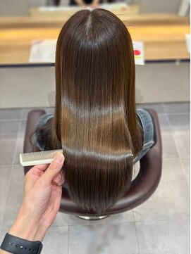 リノ(lino) 髪が変わる、美髪カラー体験