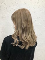 プライズ アイリス 池袋東口店(prize Iris)&nbsp;ミルクティーグレージュ池袋韓国ヘアフェザーバング