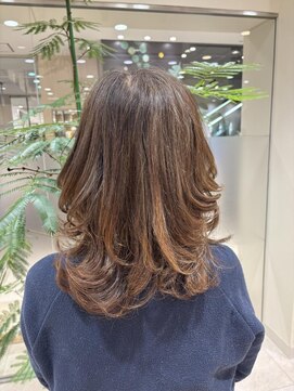 タヤ アルカキット錦糸町店(TAYA) ミディアムレイヤースタイル