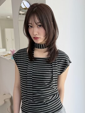 レミエ ダイカンヤマ(lemiie) ストレートタッチのナチュラルハイレイヤー