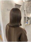 * 透明感カラーと相性◎外はねボブ