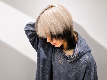 リバード(reverd)の写真/ホワイト・シルバーなど人気のデザインカラー特化◎ダメージの少ない色落ちまで楽しめる理想の髪色へ!
