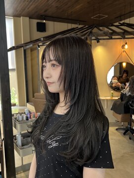 在り家 別邸(bettei) 《在り家　別邸》レイヤーカット×ハッシュカット×グレージュ
