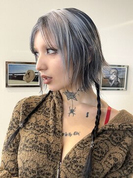 オーオシカシカスペース(OOO YY Space) ハッシュボブ×デザインカラー/ローライトカラー/レイヤーボブ