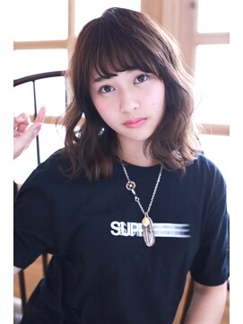 リリー(Lilly) 【Lilly】光に透ける外国人風グレージュ×ロブ