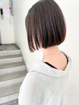 キャンバス バイ ネオリーブ 横浜西口(Canvas by neo.) ぱっつんボブ プツッとボブ 切りっぱなしボブ