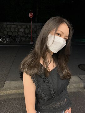 ノエ(noe) 透け感グレージュ