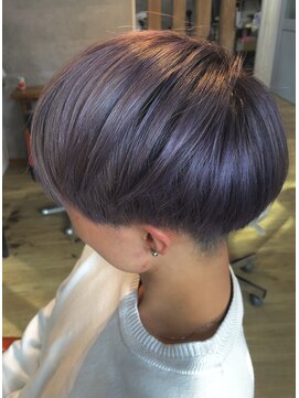 ブレア(Blair) オーロラカラー風メンズスタイル