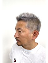 ステアケース 武蔵小杉店(stair:case)&nbsp;ソフトモヒカン/シルバーカラー/大人メンズカット/刈り上げ