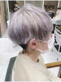 シルバーカラーマッシュウルフスリークショート　ブリーチカラー
