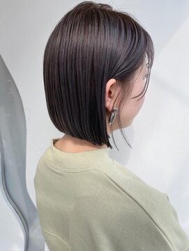 モリオ フロム ロンドン 大宮2号店(morio from London) 【なかじま ひびき】グレージュ切りっぱなしボブ