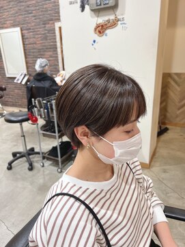 ディッシュ 五反田(dish) 五反田美容院★スッキリ耳かけショート/極細ハイライト