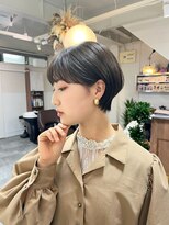 カサネ(KASANE)&nbsp;【KASANE】アッシュブラウンくびれショート