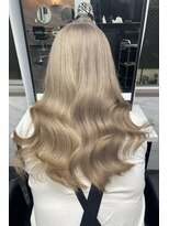 リア 大阪梅田(Ria)&nbsp;～韓国ヘア　ミルクティーベージュ～【Ria 大阪　梅田】