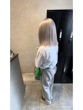 ルーツ(Roots) ペールベージュ/ホワイトベージュ