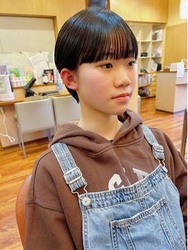かっとはうすウィズ(With） キュートな黒髪ショートスタイル！！