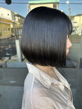 ソラーナ(SOLANA) 乾かしただけで収まるボブ　×   縮毛矯正