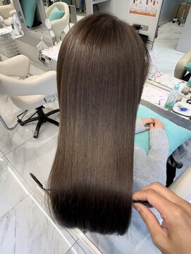 リーホリエ(Lee Horie) 美髪　髪質改善ストレート【池本】心斎橋　堀江　難波