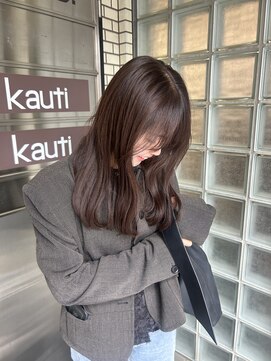 カウチ(Kauti) ブラウンカラー