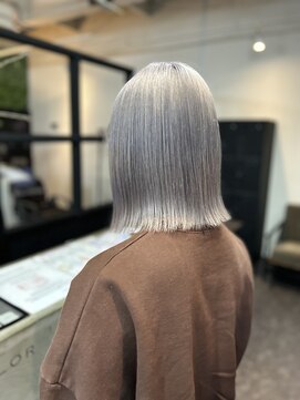 ヴィオラカラー(VIOLLA COLOR) ホワイトグレー