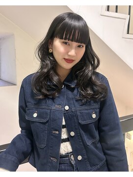 アクシス カリヤ(`AXIS KARIYA) 黒髪ワイドバングStyle