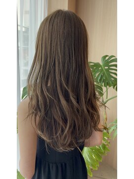 オン キャナルシティ博多前店(on) 【タキさん】大人可愛い透明感レイヤーロング/艶感/20代/博多