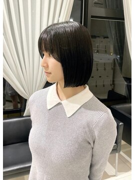 ケンジサナンド(KENJE Sanando) ボブ/切りっぱなしボブ/黒髪