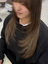 サンバイセライロ 千葉(SAN. by celilo)&nbsp;スリーク感◎ロングレイヤー/千葉駅/MINA