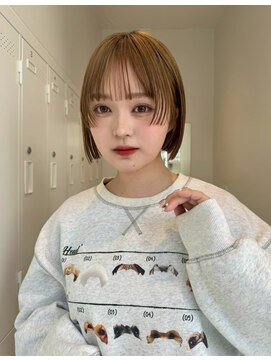 ピカイチテンジン エムスラッシュ(pikAicHi Tenjin×M.SLASH) 顎ラインで可愛いミニボブスタイル