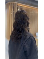 イゾラ(isola)&nbsp;柔らか抜け感スパイラルロング｜工藤限定｜ダメージレスパーマ