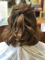 ヘアーフュージョンイザワ&nbsp;ハーフアップ