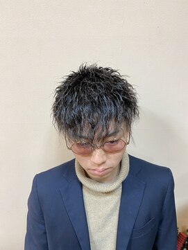 美よう室 加羅 ツイストパーマ