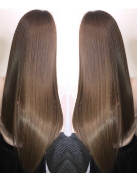 シシ 新宿(She 2.) 美髪ロングヘア×ピンクベージュ