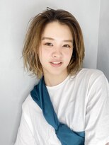 アイティー バイ アルバム 中野店(IT by ALBUM)&nbsp;ストレートボブ_ショートパーマホワイトアッシュ_88040